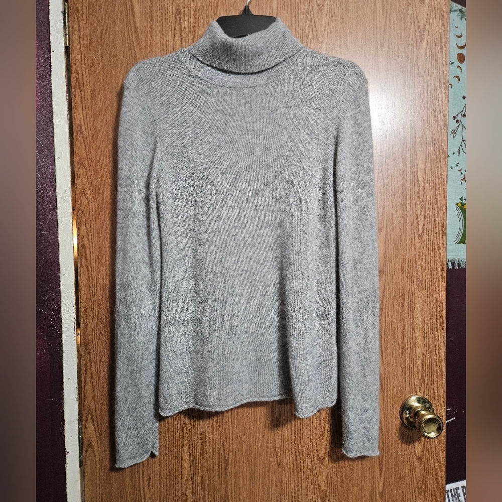 Belle France Cashmere Turtleneck 100% Cashmere 2 Ply Grey Sweater Preppy Stretch